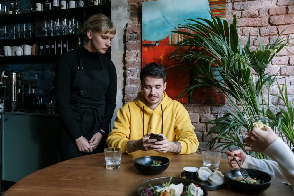 Comment créer un site de restaurant avec un système de gestion des commandes en ligne ?