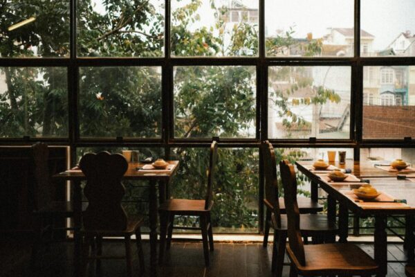 Comment créer un site de restaurant avec une page d'offres spéciales ?