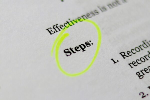 Comment faire une recherche de mots-clés efficace en 2026 ?