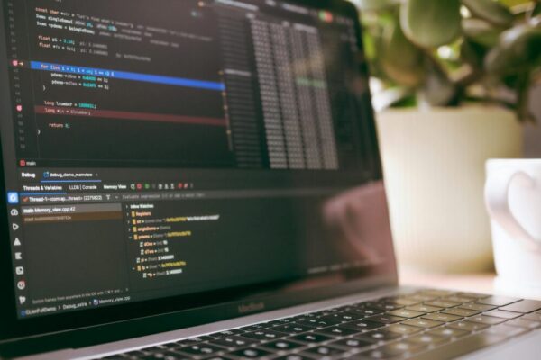 Comment optimiser les performances avec des plugins de cache en 2026 ?