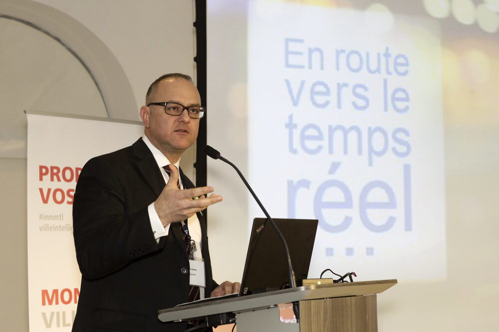 Comment optimiser pour les recherches de services en 2026 ?