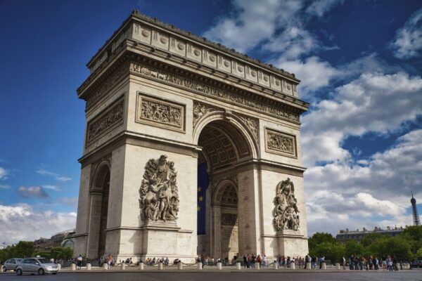 Comment rédiger du contenu SEO pour un site d'immigration ?