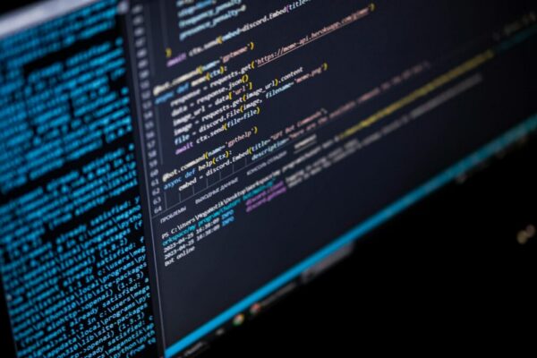 Comment sécuriser un site web avec un CDN en 2026 ?