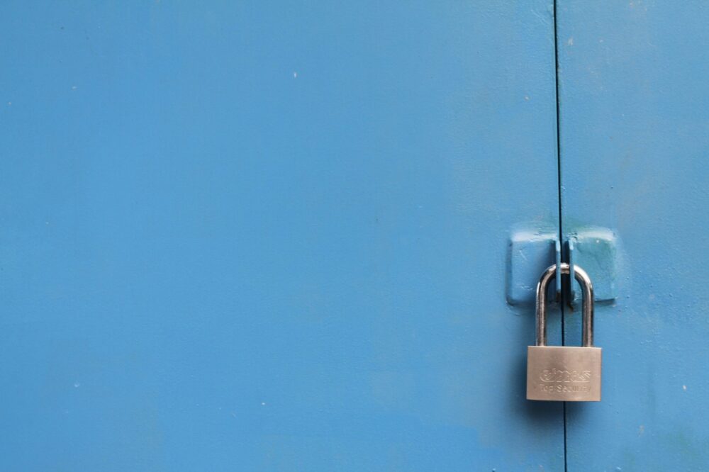 Comment sécuriser un site web contre les attaques de type zero-day en 2026 ?