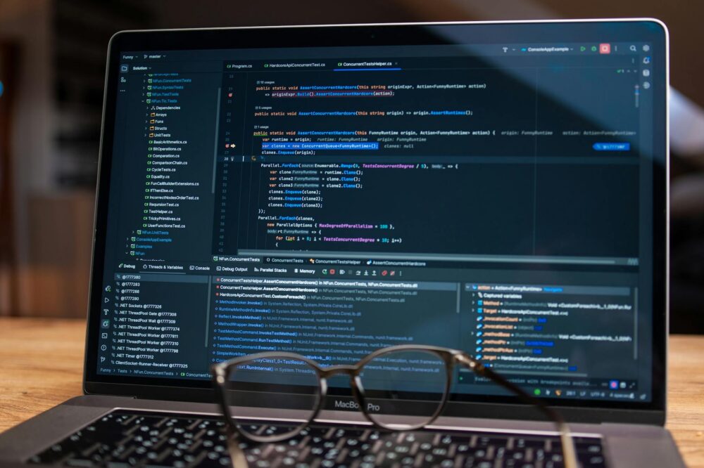 Comment sécuriser un site web utilisant des microservices en 2026 ?