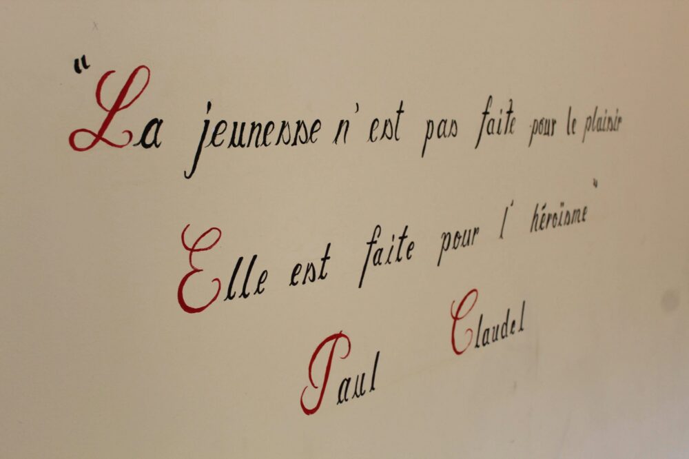 Quelle est l'importance de la recherche de mots-clés longue traîne en 2026 ?