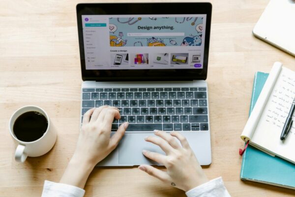 Quelles sont les tendances de design pour les sites one-page WordPress en 2026 ?