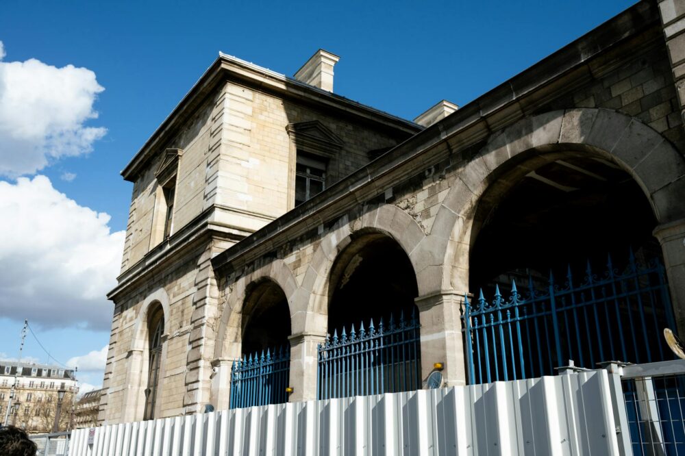 Quels sont les aspects juridiques d'un site de plombier ?