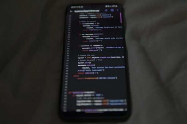 Quels sont les frameworks CSS populaires pour WordPress en 2026 ?