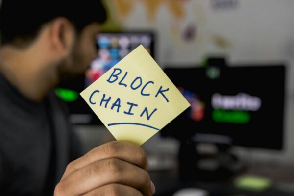 Quels sont les impacts de la blockchain sur le web design en 2026 ?