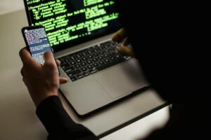Qu'est-ce que l'attaque par inclusion de fichier local (LFI) et comment s'en protéger en 2026 ?