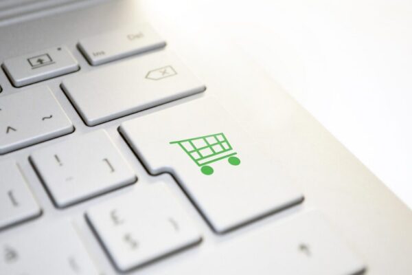 Combien coûte un site e-commerce avec marketplaces en 2026 ?