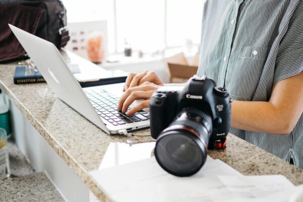 Combien coûte un site internet professionnel avec déploiement continu ?