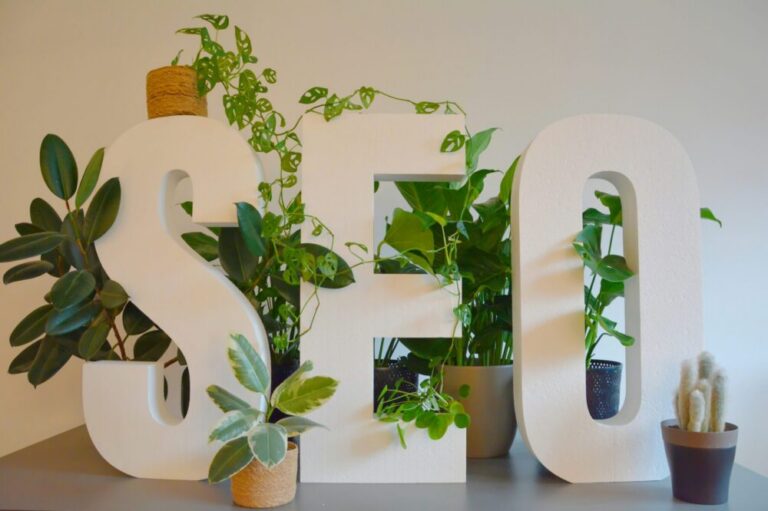 Combien coûte une prestation SEO au forfait ? Guide complet des tarifs 2025