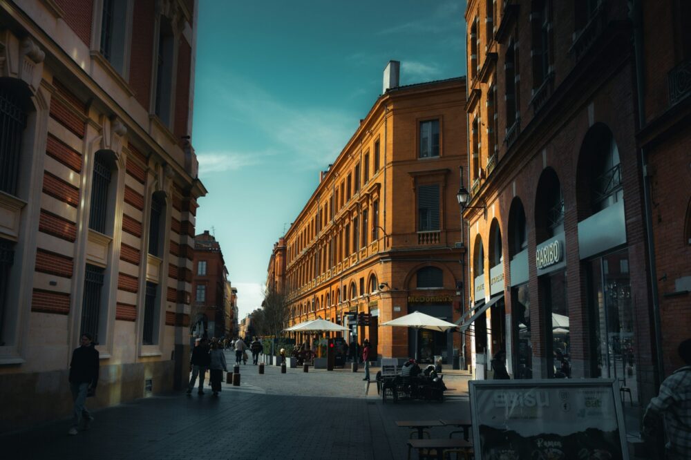 Comment choisir un nom de domaine pour un site à Toulouse ?