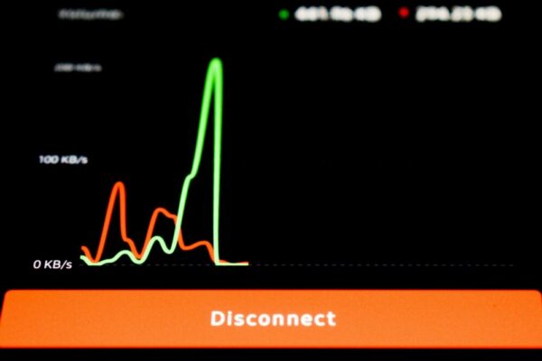 Comment résoudre les problèmes de latence réseau pour un site ?
