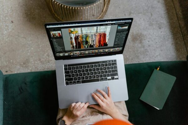 Quel budget prévoir pour un site e-commerce professionnel en 2026 ?