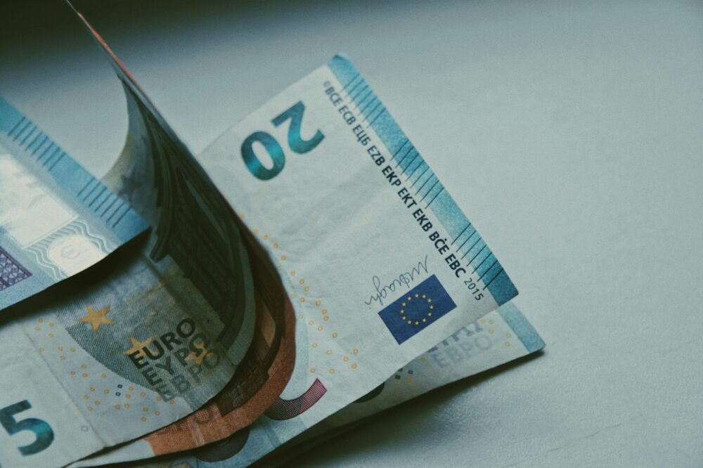 Quel est le salaire d'un agent de support web ?