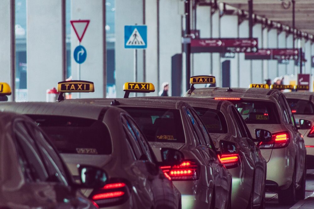 Quels sont les avantages d'un site vitrine pour un taxi à Toulouse ?