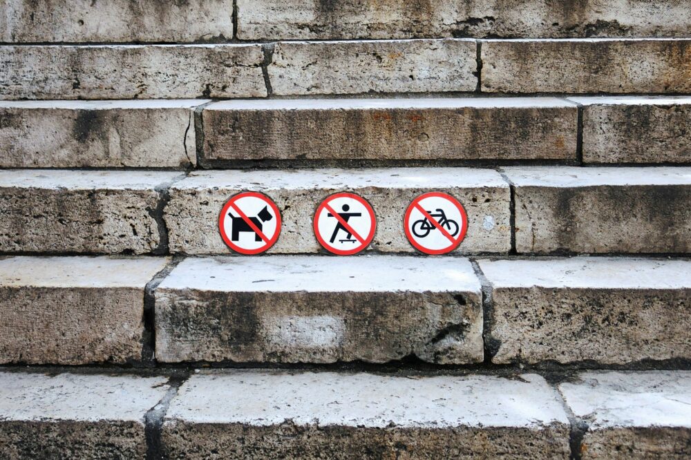 Quels sont les risques de ne pas faire de maintenance de site ?