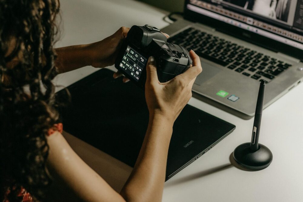 Tarif création site internet : quel prix pour un site avec intégration réseaux sociaux ?
