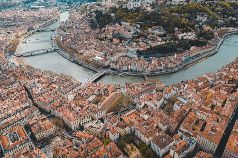 Comment un webmaster à Toulouse peut configurer un formulaire d'inscription ?