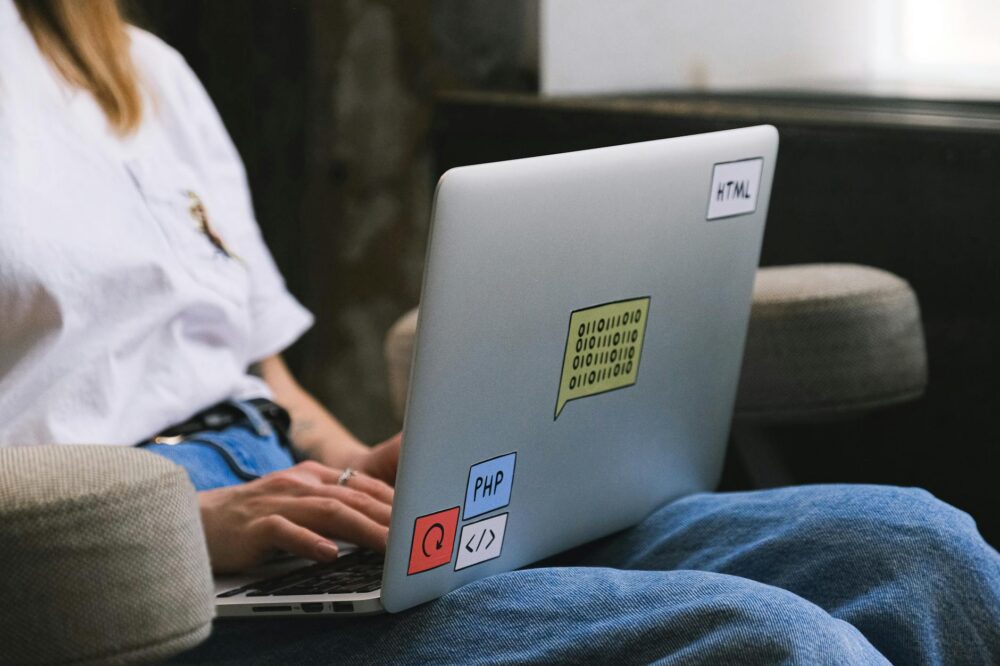 Comment un webmaster à Toulouse peut créer un site web pour une association ?
